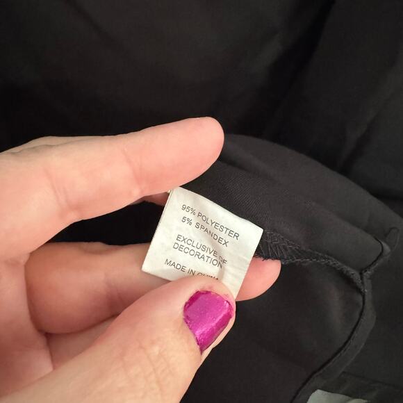 Unbranded Black Crochet Neckline Cold Shoulder Top Plus Size 2X Spandex Blend - Picture 6 of 8